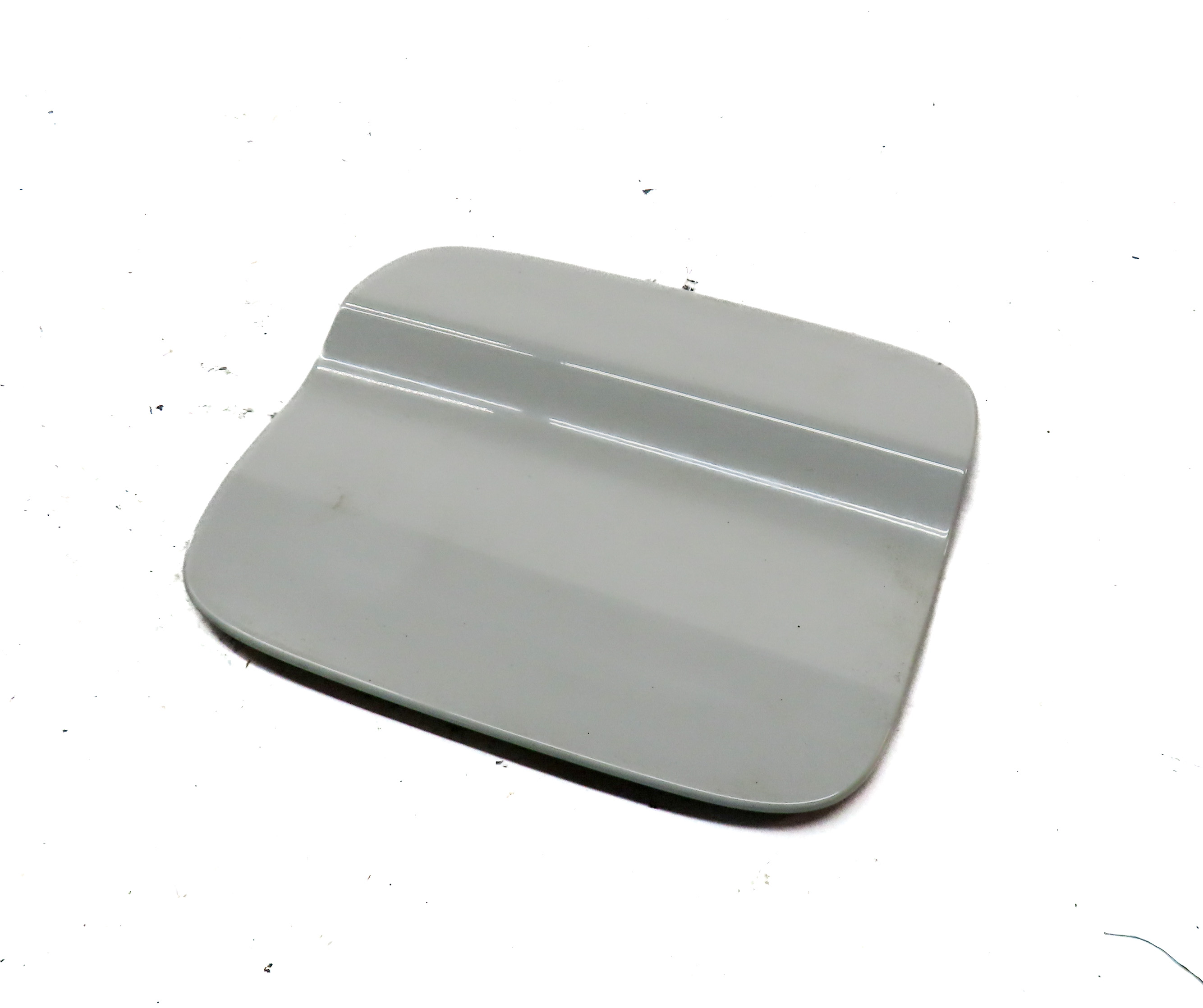 2014-2018 BMW X5 X5M F15 F85 REAR FUEL GAS TANK FILL DOOR FLAP COVER LID (White) — exact item pictured